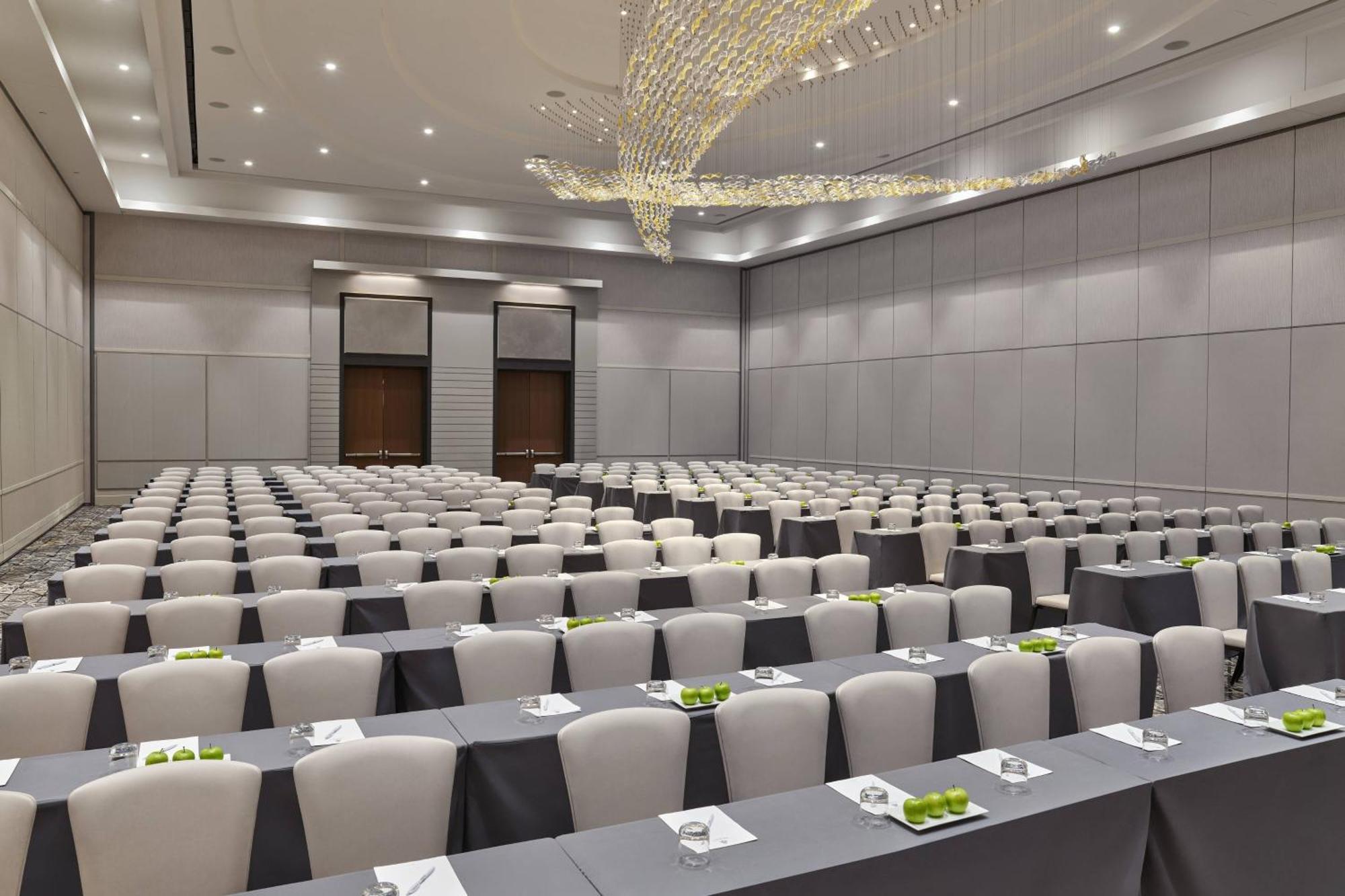 The At Avalon, Autograph Collection Hotel